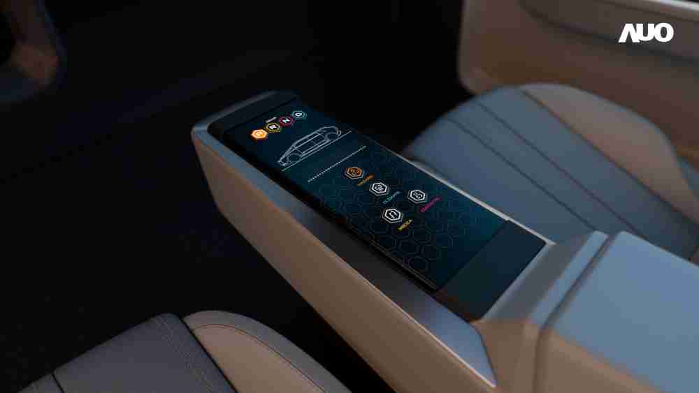 尊龙z6以人性化设计打造多变形态中控显示(Morphing Center Control)，，，，不使用时仅平面显示信息，，，，进行操作时，，，，显示器则会动态隆起，，，转变成3D实体按钮，，，，并有触觉回馈，，，展示人机互动新体验